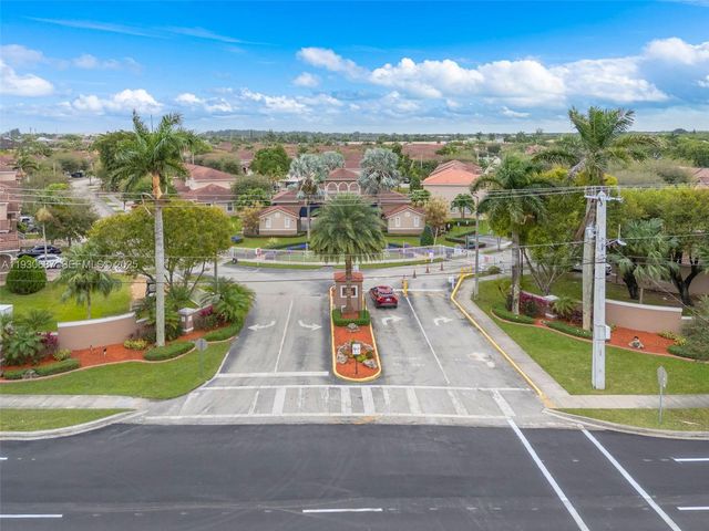 13820 SW 275th St, Homestead, FL 33032