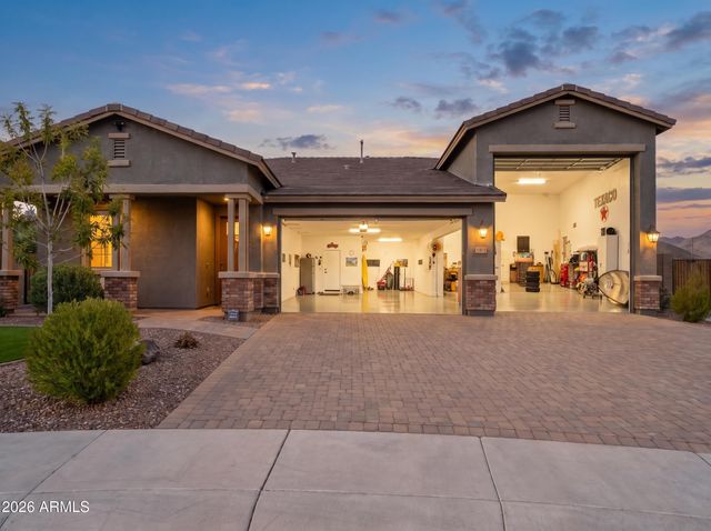 11403 S 52ND Drive, Laveen, AZ 85339
