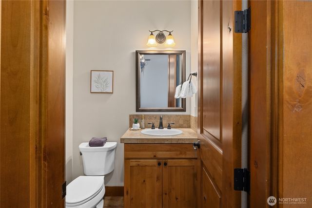 300 Sweet Shop Ln, Cle Elum, WA 98922