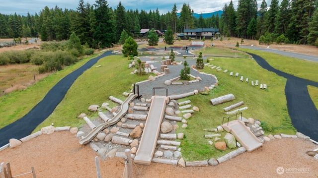 300 Sweet Shop Ln, Cle Elum, WA 98922