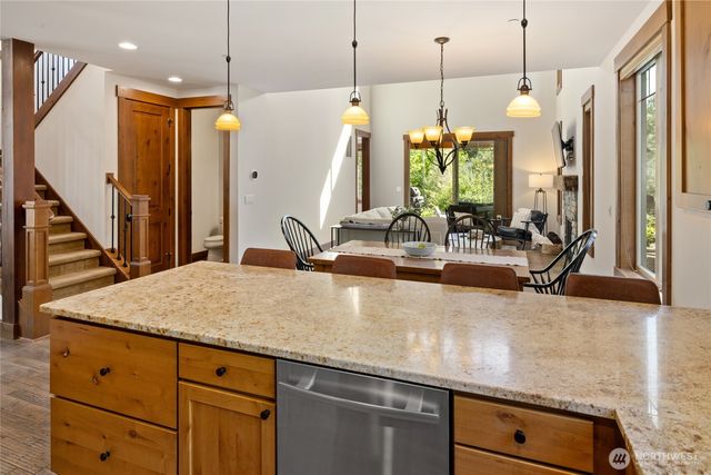 300 Sweet Shop Ln, Cle Elum, WA 98922