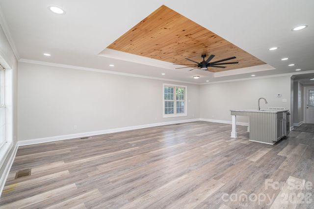 1719 S Lafayette Street, Shelby, NC 28152