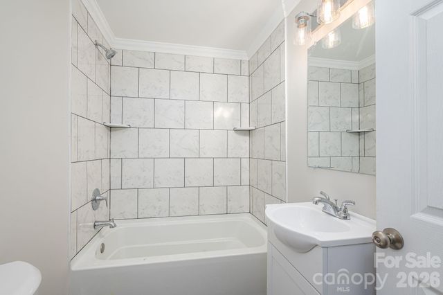 1719 S Lafayette Street, Shelby, NC 28152
