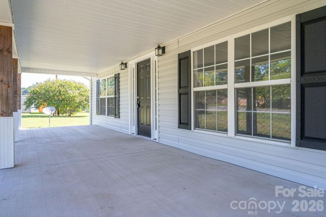 1719 S Lafayette Street, Shelby, NC 28152