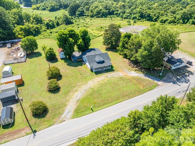 1719 S Lafayette Street, Shelby, NC 28152