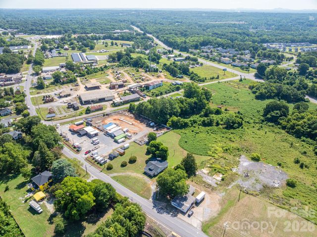 1719 S Lafayette Street, Shelby, NC 28152