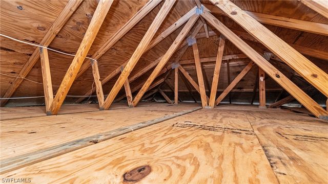 15127 Reef LN, Bonita Springs, FL 34135