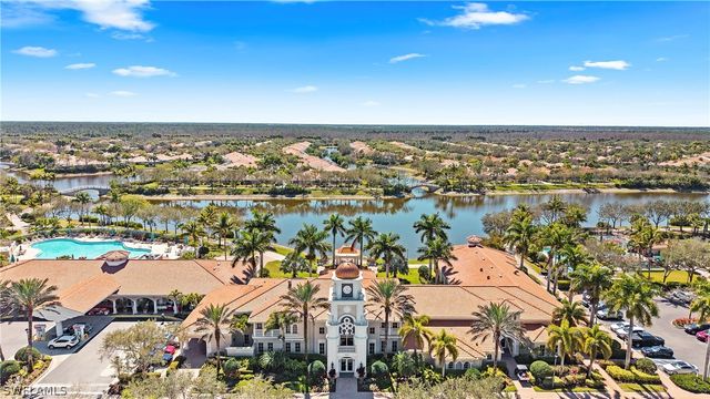 15127 Reef LN, Bonita Springs, FL 34135