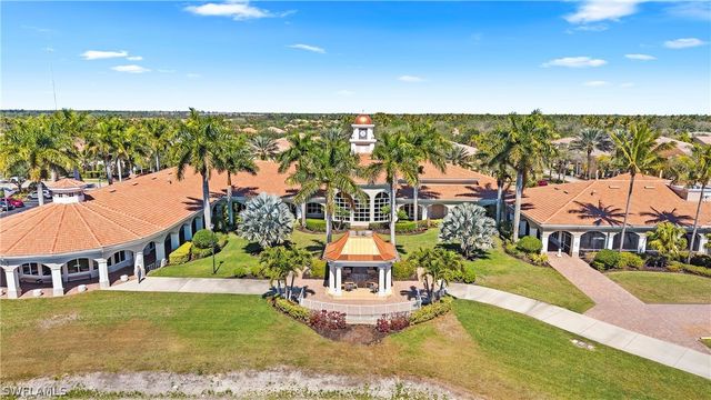 15127 Reef LN, Bonita Springs, FL 34135