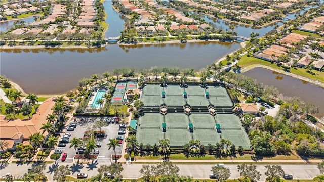 15127 Reef LN, Bonita Springs, FL 34135