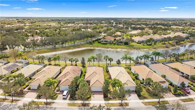 15127 Reef LN, Bonita Springs, FL 34135