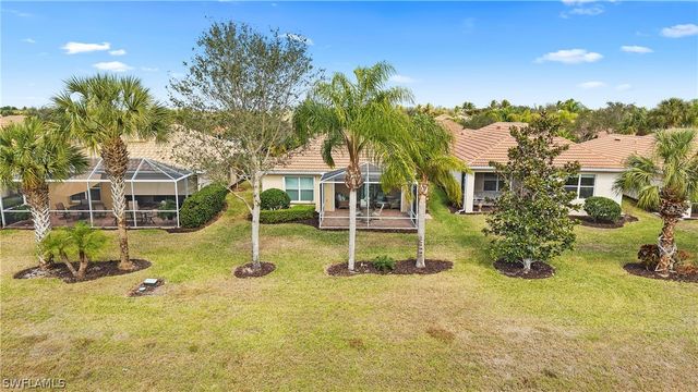 15127 Reef LN, Bonita Springs, FL 34135