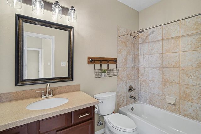 2875 Torano Circle, League City, TX 77573