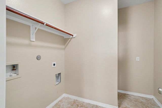 2875 Torano Circle, League City, TX 77573