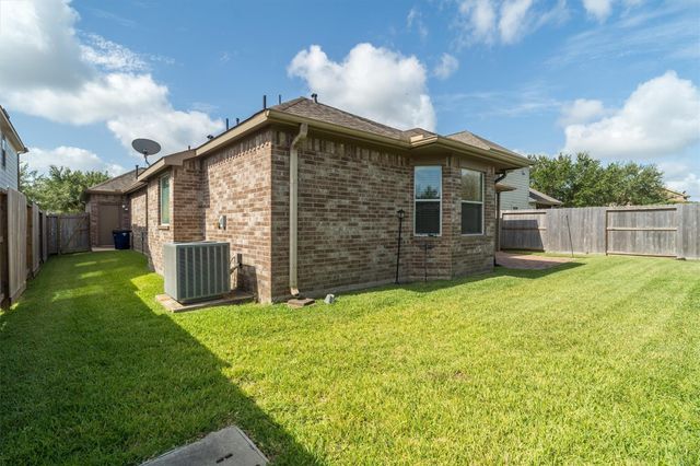 2875 Torano Circle, League City, TX 77573