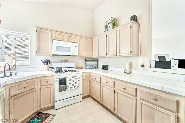 1300 South Arlington Street 227, Las Vegas, NV 89104