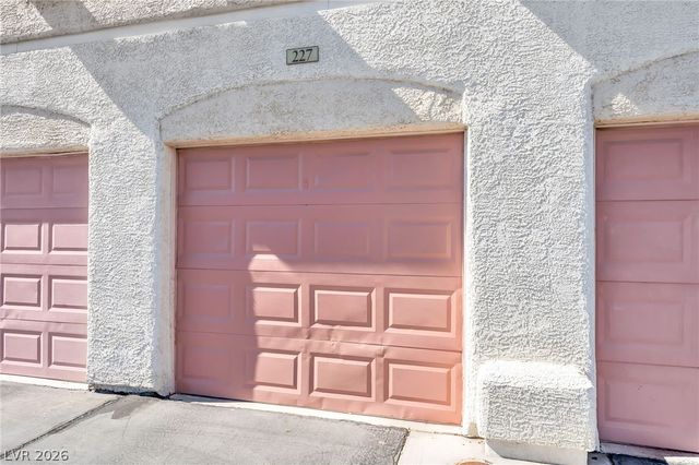 1300 South Arlington Street 227, Las Vegas, NV 89104