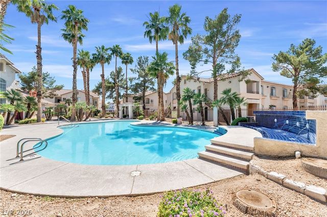 1300 South Arlington Street 227, Las Vegas, NV 89104