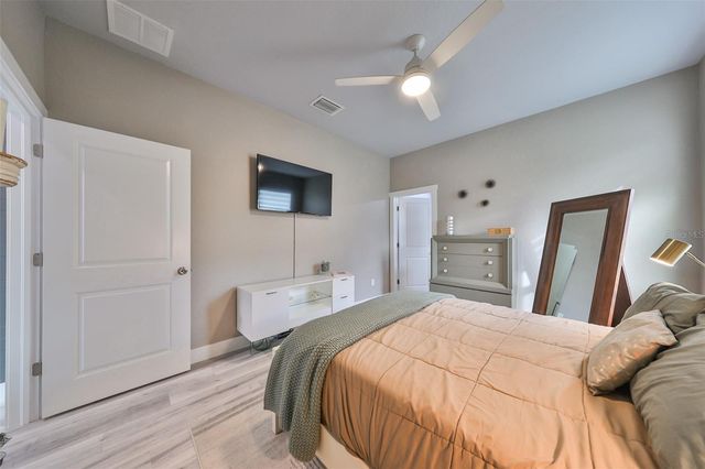 1819 E ESKIMO AVENUE, Tampa, FL 33604