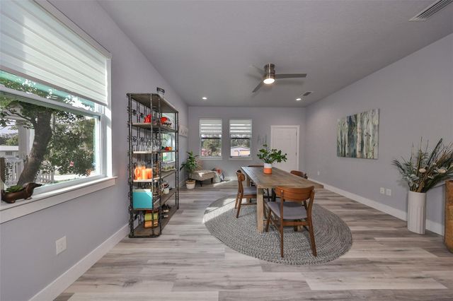 1819 E ESKIMO AVENUE, Tampa, FL 33604