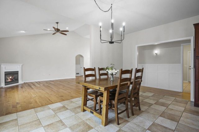 1232 Dartmouth Drive, Waunakee, WI 53597