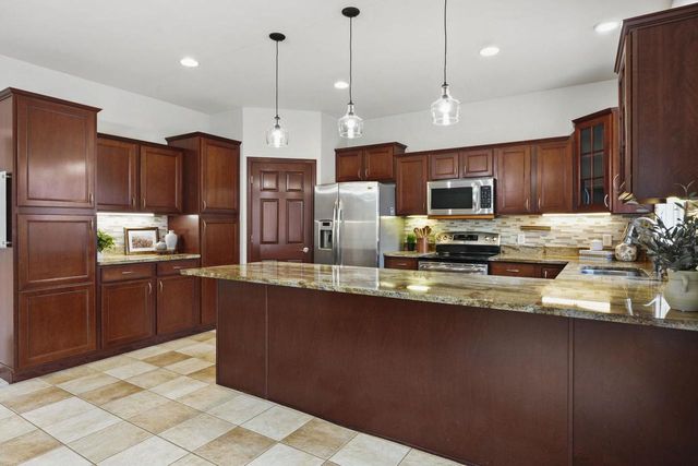 1232 Dartmouth Drive, Waunakee, WI 53597