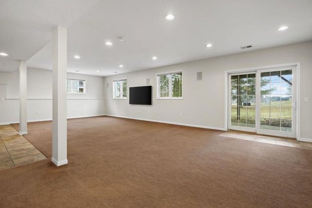 1232 Dartmouth Drive, Waunakee, WI 53597