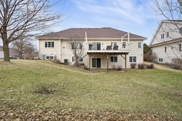 1232 Dartmouth Drive, Waunakee, WI 53597