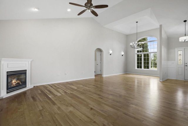 1232 Dartmouth Drive, Waunakee, WI 53597