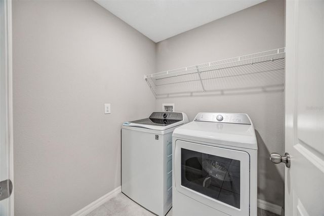 138 RAIN BERRY AVENUE, Ruskin, FL 33570