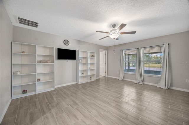 138 RAIN BERRY AVENUE, Ruskin, FL 33570