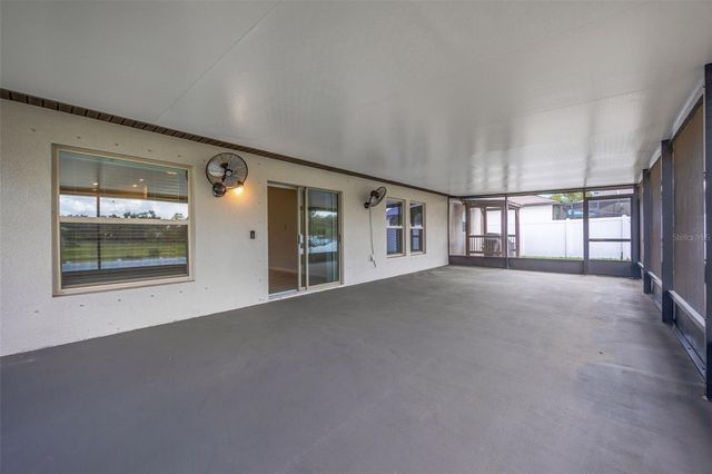 138 RAIN BERRY AVENUE, Ruskin, FL 33570