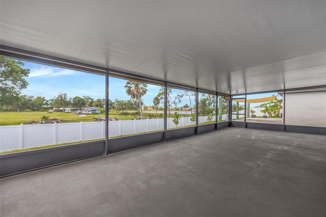 138 RAIN BERRY AVENUE, Ruskin, FL 33570