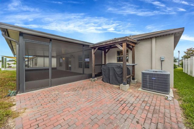 138 RAIN BERRY AVENUE, Ruskin, FL 33570