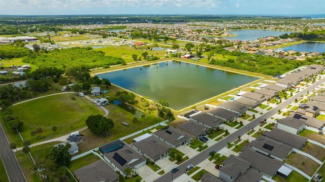 138 RAIN BERRY AVENUE, Ruskin, FL 33570