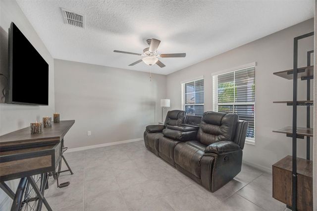 138 RAIN BERRY AVENUE, Ruskin, FL 33570