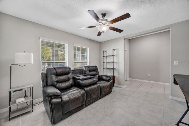 138 RAIN BERRY AVENUE, Ruskin, FL 33570