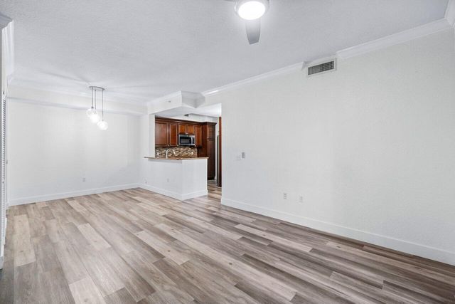 1117 Renaissance Way 117, Boynton Beach, FL 33426