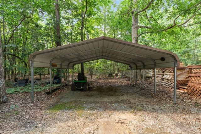 5403 Jonquil LN, Gloucester, VA 23061