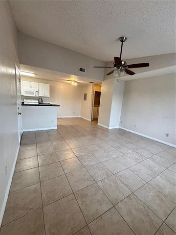 2030 CASCADES BOULEVARD 303, Kissimmee, FL 34741
