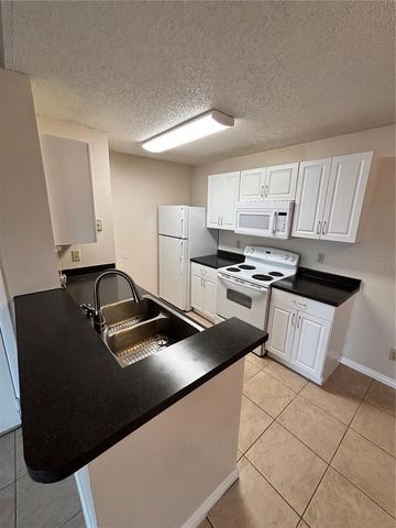 2030 CASCADES BOULEVARD 303, Kissimmee, FL 34741