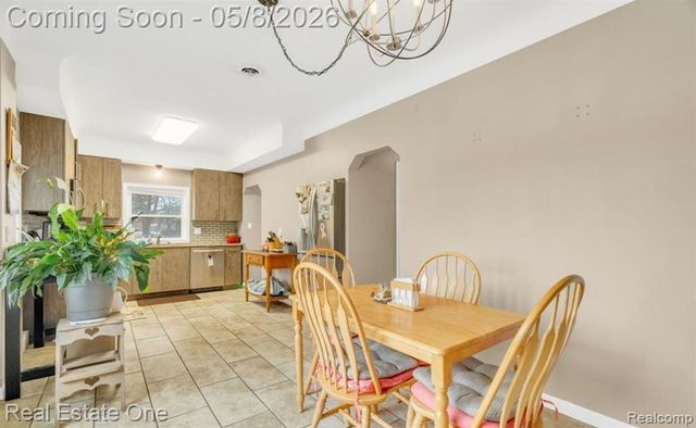 16423 Admiral, Fraser, MI 48026