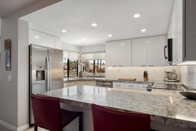 42740 Sand Dune Drive, Palm Desert, CA 92211