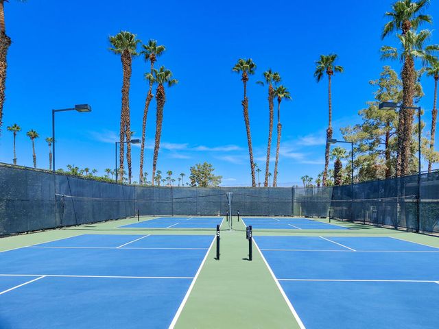 42740 Sand Dune Drive, Palm Desert, CA 92211