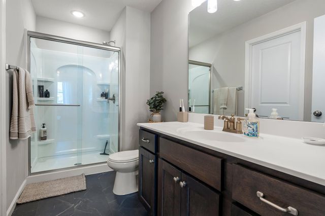 5928 Upper 179th St W, Lakeville, MN 55044