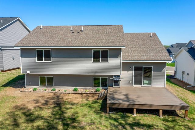 5928 Upper 179th St W, Lakeville, MN 55044