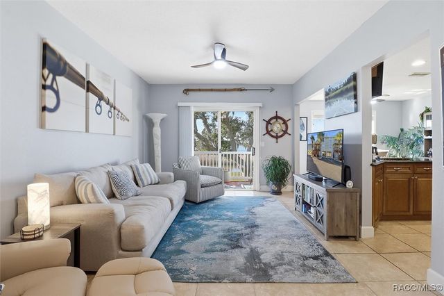 2877 N Rivers Edge Boulevard, Crystal River, FL 34429