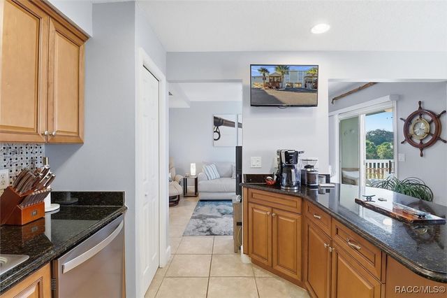 2877 N Rivers Edge Boulevard, Crystal River, FL 34429