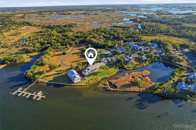 2877 N Rivers Edge Boulevard, Crystal River, FL 34429