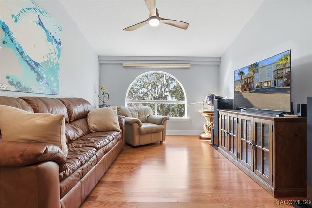 2877 N Rivers Edge Boulevard, Crystal River, FL 34429